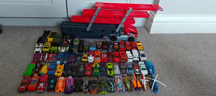 Hot wheels transporter and hot wheels model cars
