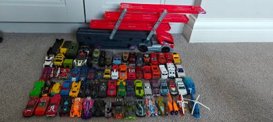 Hot wheels transporter and hot wheels model cars