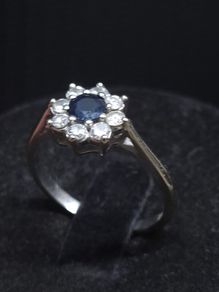 Vintage 14K White Gold Sapphire & Diamond Cluster Ring Hallmarked  Size 52.5