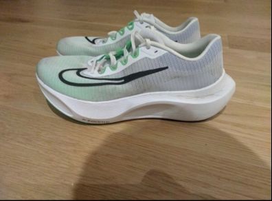 Nike air zoom fly 5
