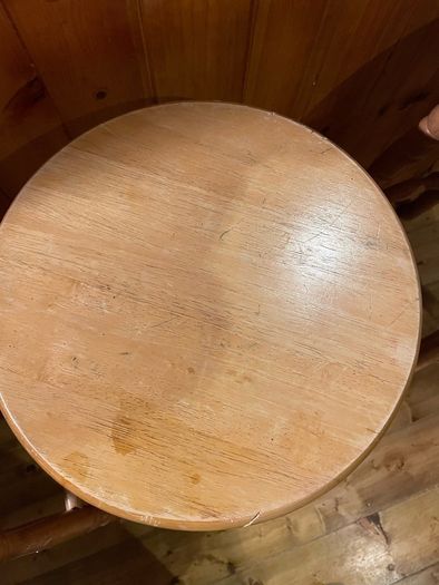 3 Bar Stools