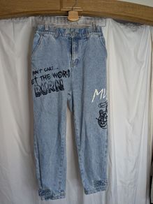 MNWKA Mishka NYC Graffiti Denim Jogger Jeans Let The World Burn Blue Tapered Size Small Y2K