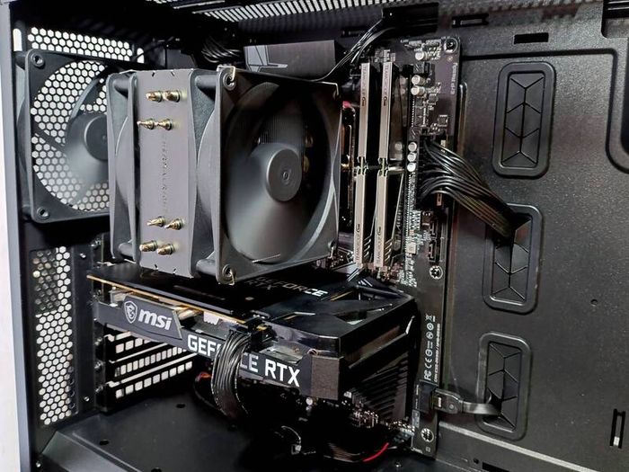 Custom Gaming Pc Ryzen 5600x | Rtx 3060 12gb | 16gb | 2tb