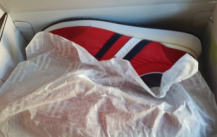 New Tommy Hilfiger Runners size 41 & 43