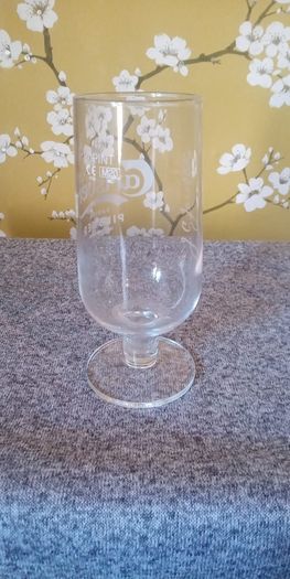 pint glasses