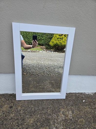 White Mirror