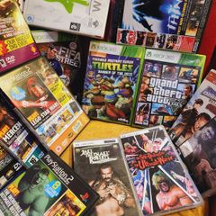 Video Games Ps2 Xbox wii Plus Book