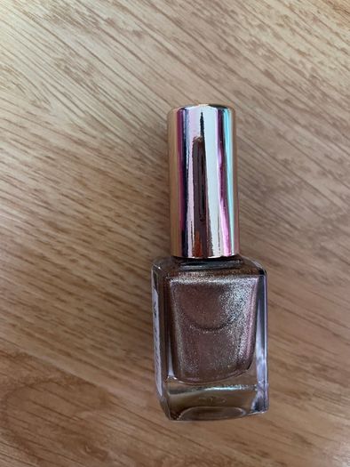 So Su Nail Polish