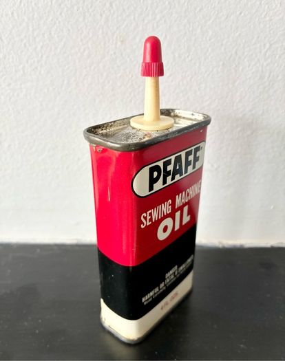 Vintage Pfaff Sewing Machine Oil Tin