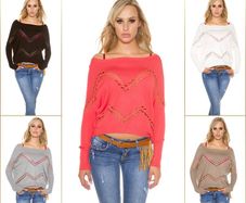 Trendy pullover with lace and rhinestones size uni would fit most