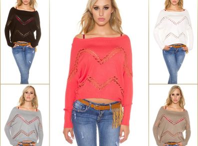 Trendy pullover with lace and rhinestones size uni would fit most