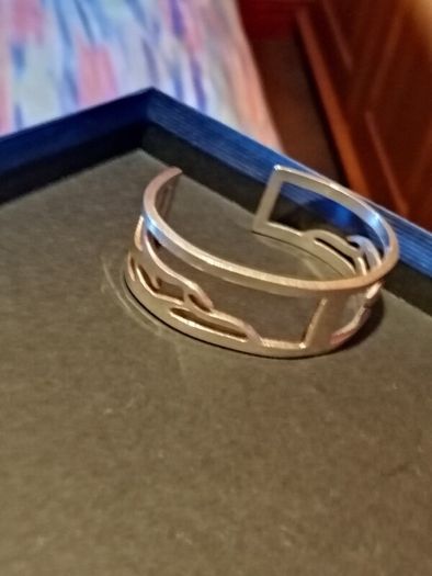 beautiful new Newbridge silver bangle