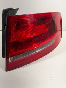 Audi A4 B8 2008 Saloon Rear Right Driver Side Outer Tail Light 8k5945096d.