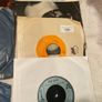 Vinyl single bundle over 45 singles Image 3