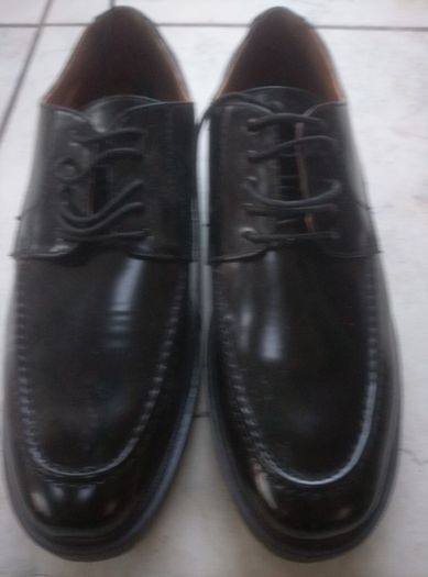 New Gents Black Shoes SIZE 10