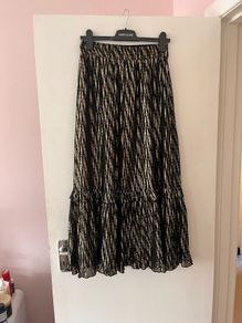 Ankle length skirt