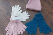 Hat and gloves- set