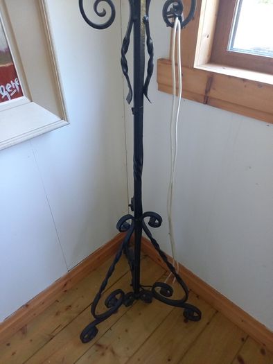 Arts & Crafts Gothuc Lamp