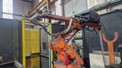ABB IRB 1400 M2000 Robotic Welding Cell