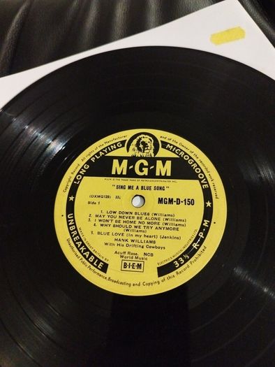 Country vinyl clearance @ 5e
