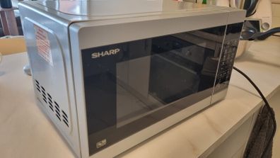 Sharp microwave