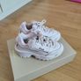 girls filas Image 3