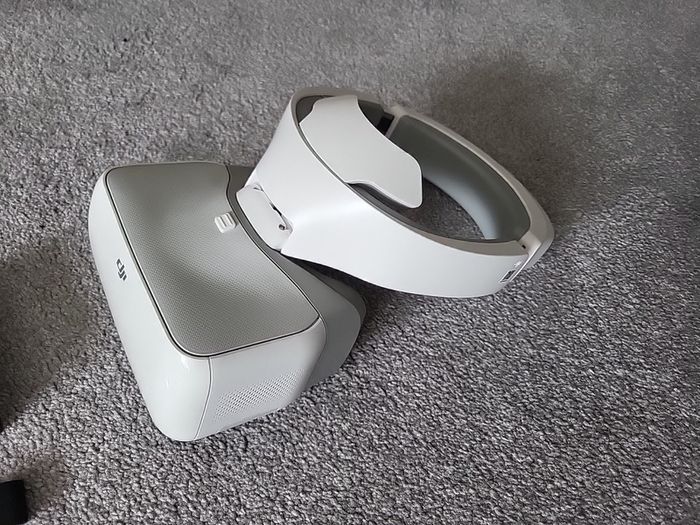 DJI Mavic 2 Pro + FPV Headset