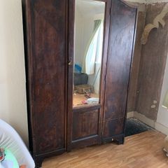 vintage wardrobe