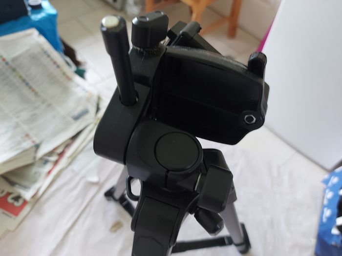 Camera Tripod with multiple extensions for increasing height and in excellent condition