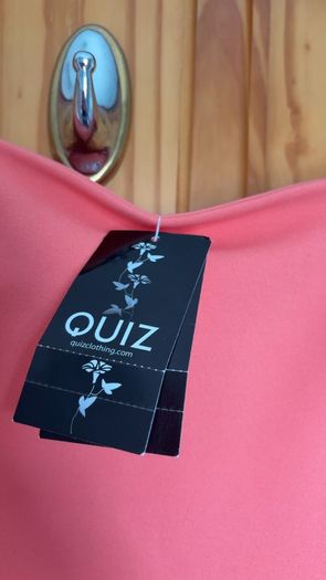 quiz dress