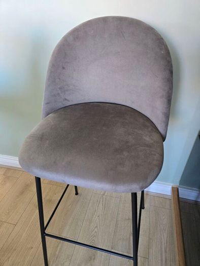Bar stool / Kitchen high chair - velvet grey/black Brand new