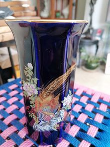 Arklow Art collection vase