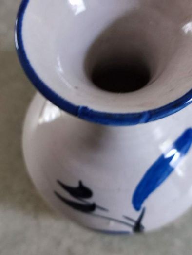 Lovely Studio Pottery Glazed Small Vase.