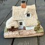 Lilliput Lane Clare Cottage Image 5