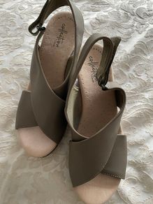 Olive Green Clarks Wedge Heeled Sandals - Size 39.5 - New