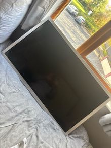 40' Philips tv with ambilight