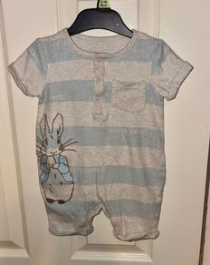 Peter Rabbit romper 9-12 months