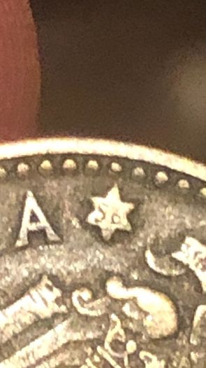 Rare 1947 Una Pesetas 56 Inside Star