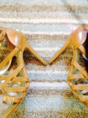 Guess sandals