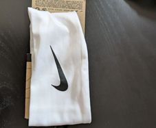 New Nike sports Headband