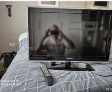 Samsung 32 LCD TV