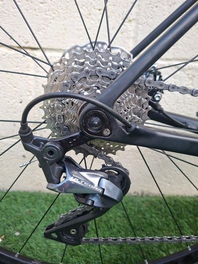 Cube Attain Carbon Road Bike Size Large (56)