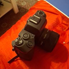 4K Ultra HD Digital Camera with Wi-Fi & Carry Case
