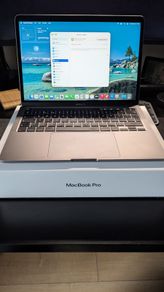 Apple MacBook Pro 13" | Intel Core i5 2.0GHz Quad-Core | 16GB RAM | 500 GB SSD | 13.3" Retina Display