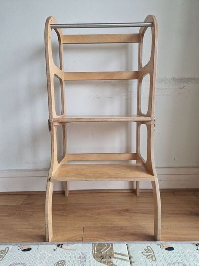 Kitchen helper learning tower