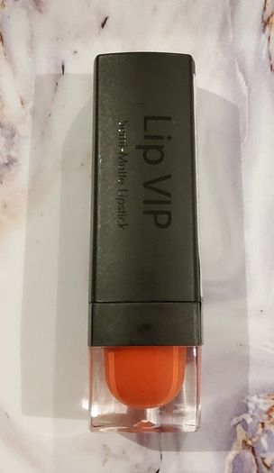 Sleek Lipstick