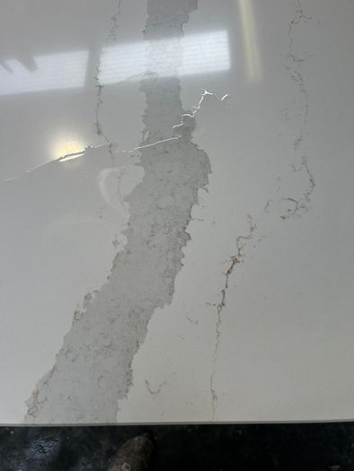 Calcatta mammo gold 1174mm x 635mm 20mm thick