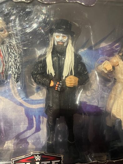 wwe Wyatt 6