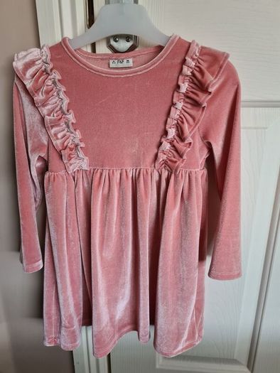 girls pink dress