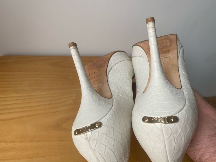 Christian DIOR Beige Python Embossed Nubuck Miss Dior Pumps Size 37 (4,5 UK)